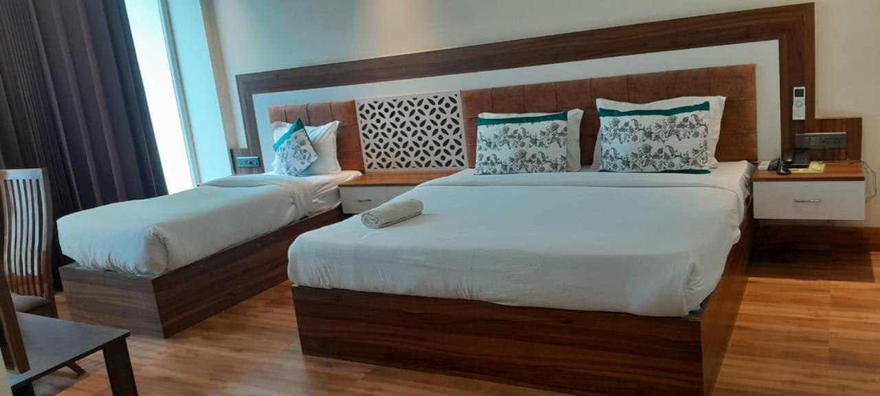 Hotel White House 350 Mtr From Golden Temple Amritsar Exteriör bild