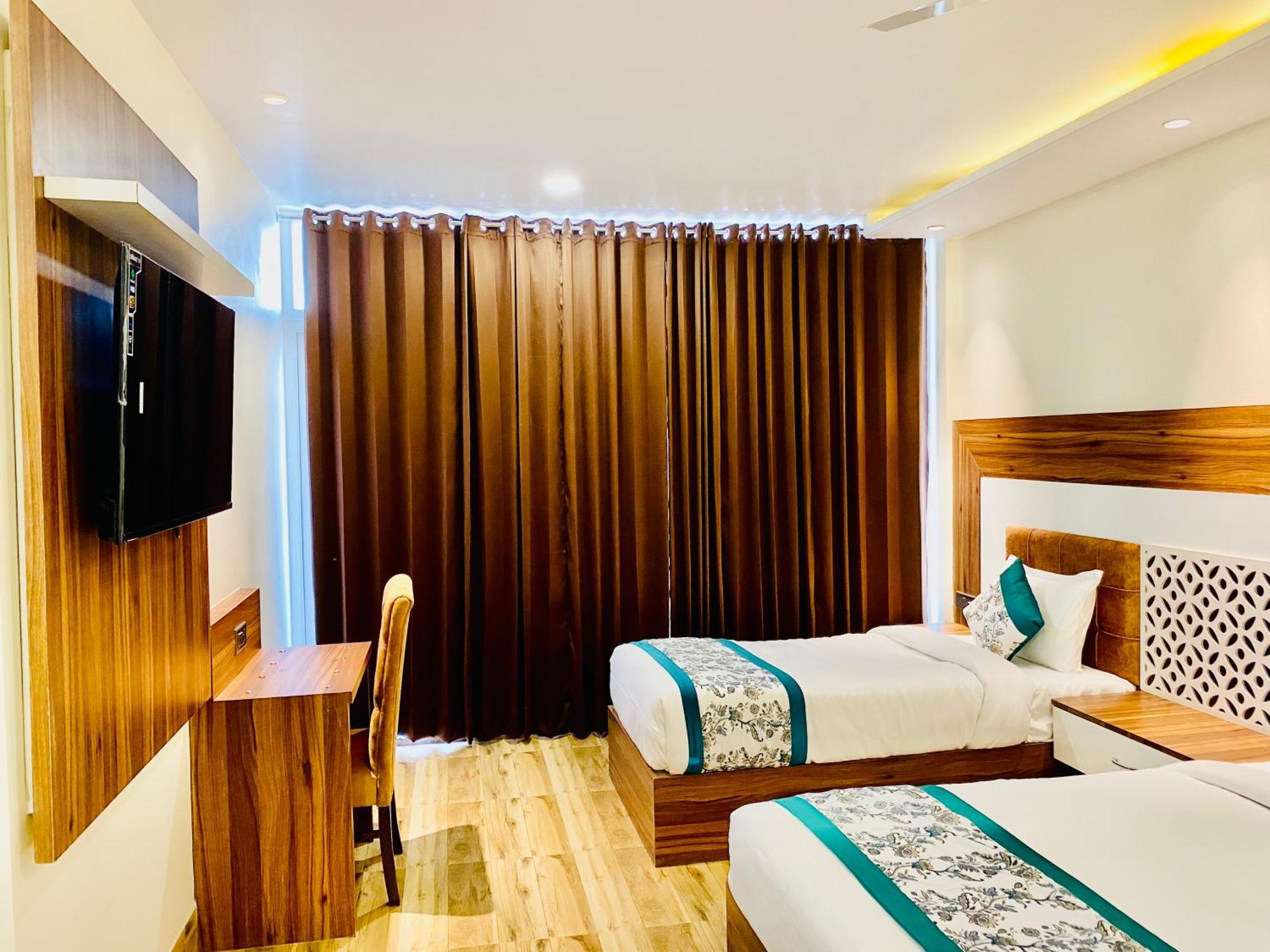 Hotel White House 350 Mtr From Golden Temple Amritsar Exteriör bild