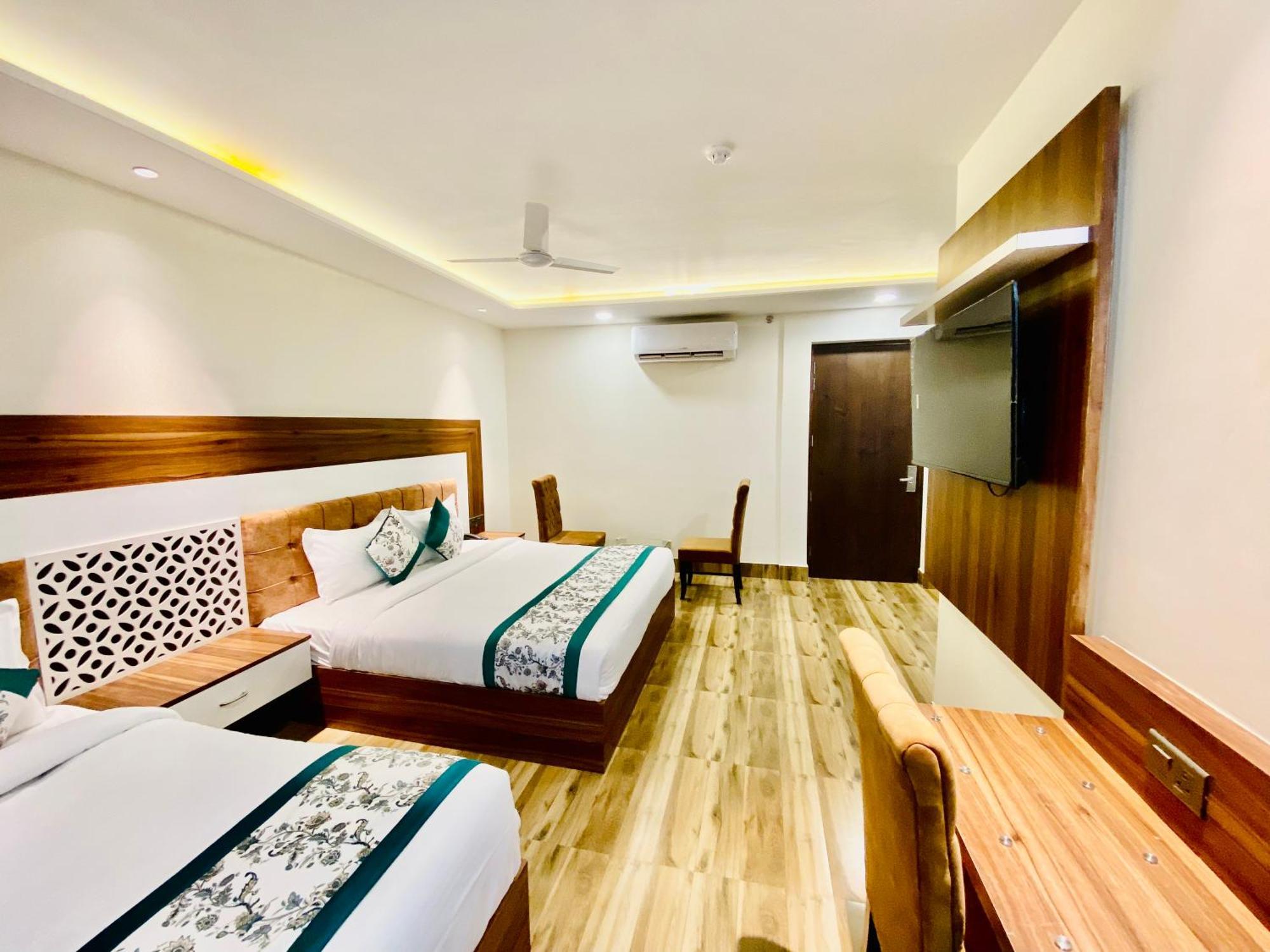 Hotel White House 350 Mtr From Golden Temple Amritsar Exteriör bild