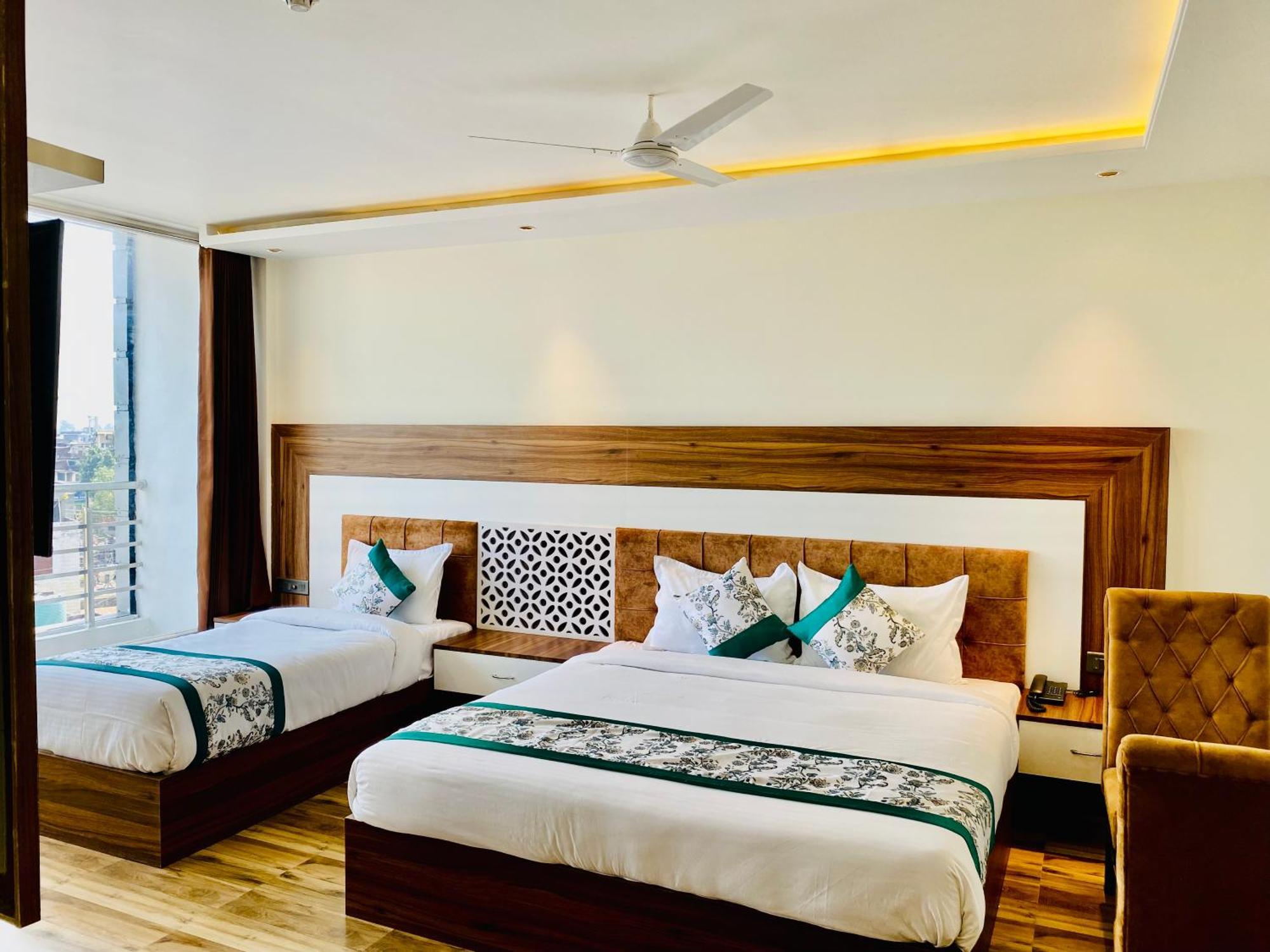 Hotel White House 350 Mtr From Golden Temple Amritsar Exteriör bild